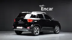 2023 Hyundai Venue 1,6 Premium, чёрный — фото 2