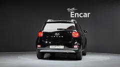 2023 Hyundai Venue 1,6 Premium, чёрный — фото 4