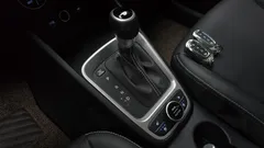 2023 Hyundai Venue 1,6 Premium, чёрный — фото 9