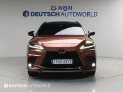 2023 Lexus RX F-Sport, оранжевый — фото 3