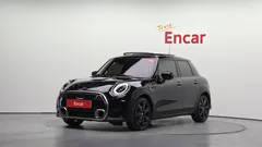 2023 Mini Cooper 5Door Resolute Edition — фото 1