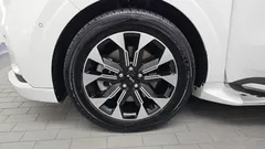 2023 Kia Carnival Gasoline 9-Seater Hi-Limousine — фото 5