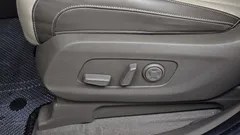 2023 Kia Carnival Gasoline 9-Seater Hi-Limousine — фото 20