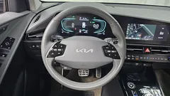 2024 Kia Niro Signature — фото 17