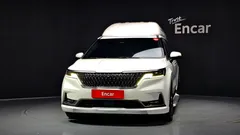 2023 Kia Carnival Gasoline 9-Seater Hi-Limousine — фото 3