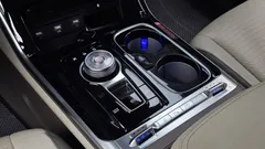 2023 Kia Carnival Gasoline 9-Seater Hi-Limousine — фото 9