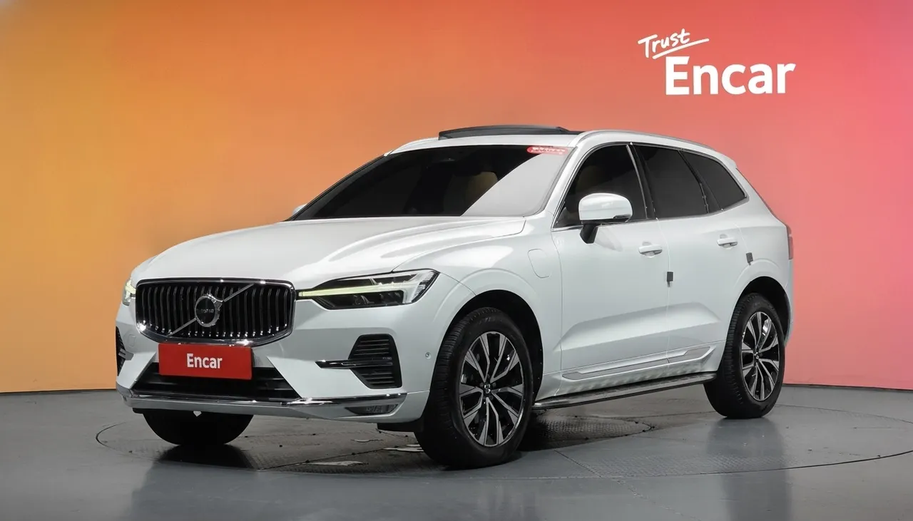 2023 Volvo XC60 B5 Ultimate Bright