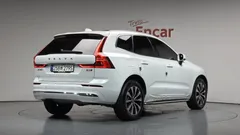 2023 Volvo XC60 B5 Ultimate Bright — фото 2