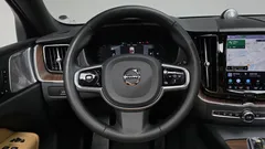 2023 Volvo XC60 B5 Ultimate Bright — фото 13
