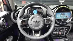 2023 Mini Clubman Multitione Edition, оранжевый — фото 13