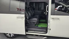 2023 Hyundai Staria L3.5 Lounge 7-Seater — фото 12
