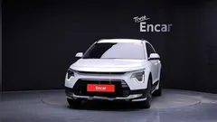 2022 Kia Niro Signature — фото 3