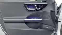 2022 Mercedes-Benz C-Class C200 4MATIC Avantgarde — фото 19