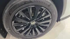 2023 Toyota Highlander 2.5 4WD Limited, белый — фото 5
