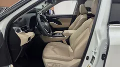 2023 Toyota Highlander 2.5 4WD Limited, белый — фото 10