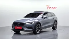 2023 Volvo V60 B5 Ultimate AWD — фото 11