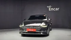 2022 Hyundai Sonata Premium Plus — фото 3