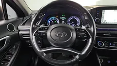 2022 Hyundai Sonata Premium Plus — фото 13