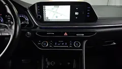 2022 Hyundai Sonata Premium Plus — фото 16