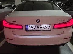 2022 BMW 5-Series 523d xDrive Luxury — фото 2
