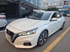 2019 Nissan Altima 2.5 Special Edition — фото 13