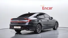 2022 Hyundai Sonata 2.0 — фото 2