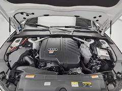 2023 Audi A4 40 TFSI Premium — фото 5