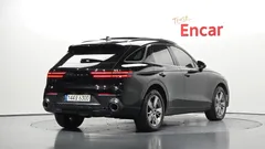 2022 Genesis GV70 2.5T Gasoline 2WD — фото 2