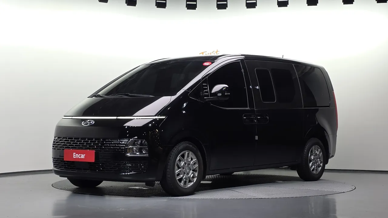 2024 Hyundai Staria Cargo 5-Seater