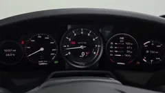 2022 Porsche 911 Carrera 4 GTS — фото 8