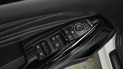2021 Kia K7 Signature, белый — фото 18