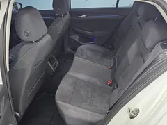 2022 Volkswagen Golf 2.0 TDI Prestige, белый — фото 10