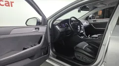 2023 Hyundai Sonata LPI Taxi, серебристый — фото 10