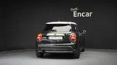 2023 Mini Cooper 5Door Resolute Edition — фото 4
