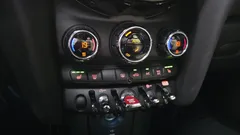 2023 Mini Cooper 5Door Resolute Edition — фото 19