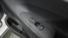2023 Hyundai Grandeur 3.0 LPi Rent Car — фото 18