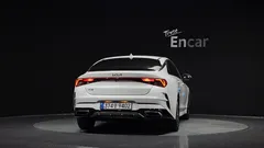 2022 Kia K5 2.0 LPI(Renter car) — фото 4