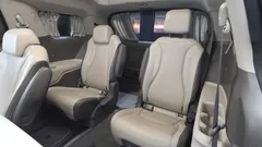 2023 Kia Carnival Gasoline 9-Seater Hi-Limousine — фото 13