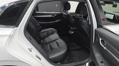 2023 Hyundai Grandeur 3.0 LPi Rent Car — фото 11