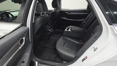 2023 Hyundai Grandeur 3.0 LPi Rent Car — фото 12
