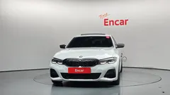 2022 BMW 3-Series 320i M Sport — фото 3