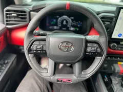 2023 Toyota Tundra 3.5 HEV, чёрный — фото 8