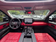 2023 Toyota Tundra 3.5 HEV, чёрный — фото 20