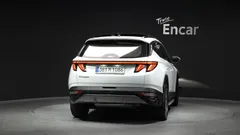 2022 Hyundai Tucson Inspiration 2WD, белый — фото 4
