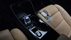 2022 Volvo XC40 B4 Inscription — фото 9