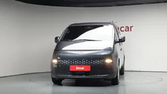 2023 Hyundai Staria Cargo 3-Seater — фото 3