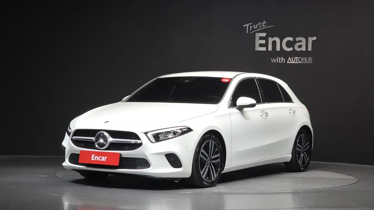 2022 Mercedes-Benz A-Class A220 Hatchback