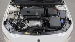 2022 Mercedes-Benz A-Class A220 Hatchback — фото 6