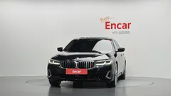 2023 BMW 5-Series 530i xDrive Luxury — фото 3