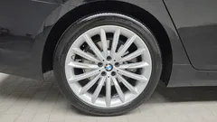 2023 BMW 5-Series 530i xDrive Luxury — фото 5